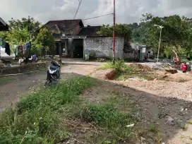 Tanah siap bangun bagus sekitar sudah ada kost