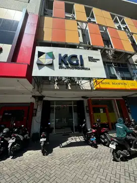di jual / disewakan ruko di Raya Merr