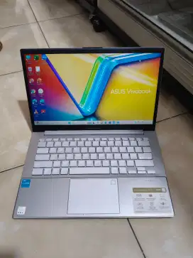 Asus Vivobook E1404G, garansi panjang, core i3