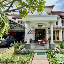 Rumah Mewah Lux Halaman Luas Dan Strategis