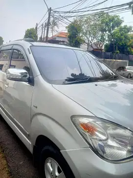 Toyota Avanza 2010 Bensin