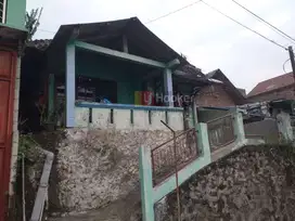 Jual Rumah Strategis Jalan Borobudur Raya Semarang Barat – 7859