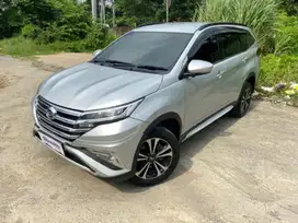 Daihatsu Terios 1.5 R Deluxe Bensin-AT 2018 Silver WCX