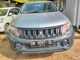 Mitsubishi Triton dual-cab   4WD 2018