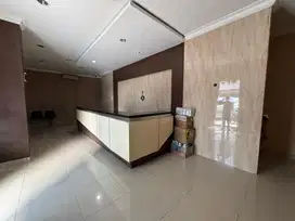 RUKO GANDENG 4 LANTAI KEBON JERUK FULL FURNISHED EX KANTOR DEKAT TOL