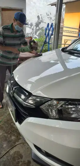 Salon Mobil panggilan Spesialis Poles mobil dan Nano Ceramic Coating