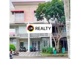 Townhouse Central Sukajadi 3 Lantai Di Tengah Kota