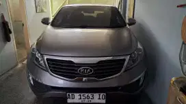 Mobil keren, gesit, banter. Model jmn sekarang