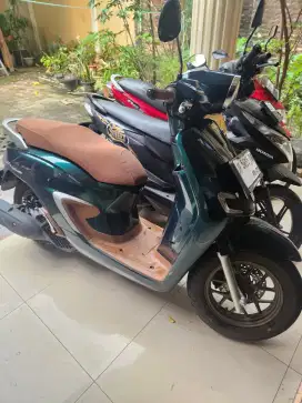 Stylo abs hijau 2024 Gbm