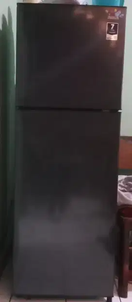 Kulkas Aqua 2 pintu