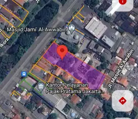 Dijual Rumah Model Belanda dengan tanah yg cukup luas