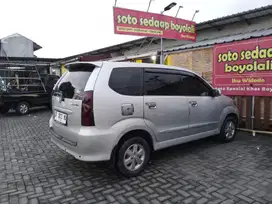 Daihatsu Xenia 2010 Bensin