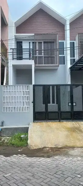 Dijual  Rumah lantai 2 Tembalang - Sendangmulyo