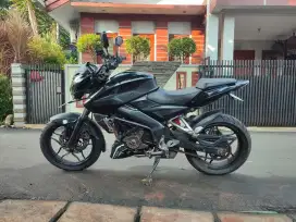 PULSAR 200NS TAHUN 2014