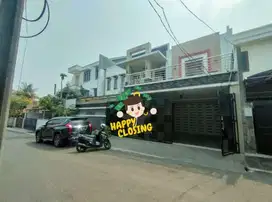 RUMAH MEWAH DIJUAL DI GUDANG PELURU TEBET FULL FURNISHED SPEK MEWAH