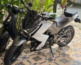 Kawasaki Ninja Z250 2013 Putih Siap Pakai Bisa Tukar Tambah Karawaci