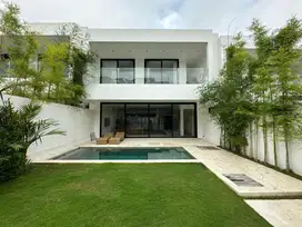 A HARMONIOUS BLEND OF COMFORT AND STYLE IN TUMBAK BAYUH