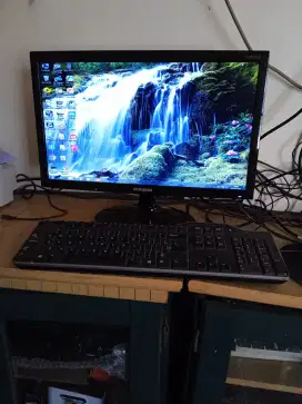 Dijual monitor  samsung S19C150  19 inch