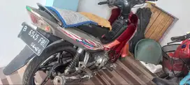Jupiter z burhan. Tahun 2008 merah silver