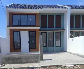 Dijual Rumah lokasi strategis 5 menit dari MERR Surabaya
