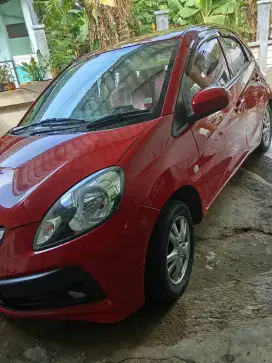 Jual mobil Brio ESatya m/t 2014