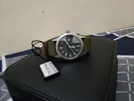Hamilton khaki field mechanical