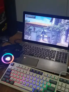 TOSHIBA Core i7 GT 775TM [UPGRADE]