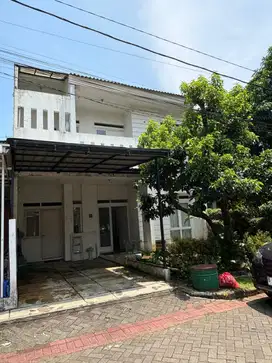 Rumah Bogor Kota Parahyangan Pajajaran Regency