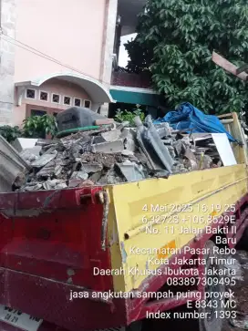Jasa buang puing sampah