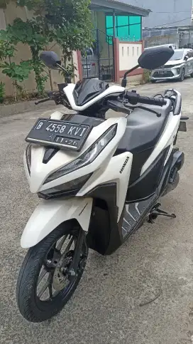 Honda Vario 125 LED CBS ISS tahun 2021