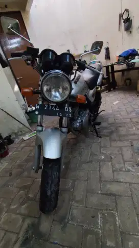 Suzuki thunder 250cc