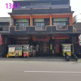 Di jual Ruko 3 Gandeng Lokasi Startegis Pinggir Jalan di Delima Raya