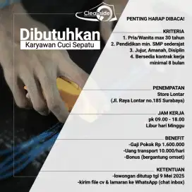 Karyawan Cuci Sepatu