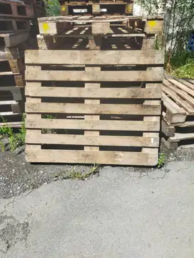 PALLET KAYU BEKAS
