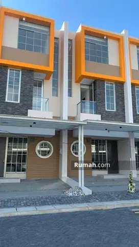 RUMAH DIJUAL PIK 2 UKURAN 4.5X10 CLUSTER BAGUS 3 LANTAI TERMURAH
