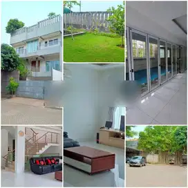 Rumah minimalis dengan kolam renang di kelapa gading