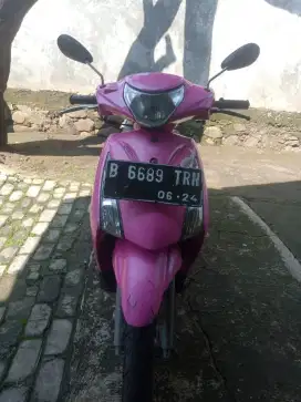 Suzuki spin 125