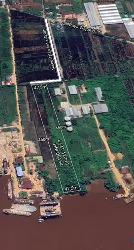 Tanah Tepi Jalan Raya Wajok Hilir sampai sungai