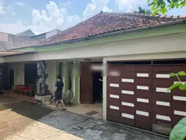 Rumah Lama Hitung Tanah Cipete Cocok Untuk Bisnis