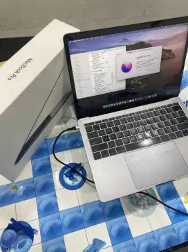 macbook pro 13inci 2017 8/512gb core i5 fullset