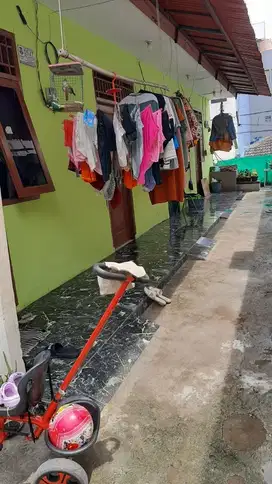 Kontrakan 4 pintu di karawaci depan paragon village