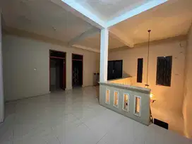 Di Jual Rumah Baru Renovasi 2,5 Lantai Di Margahayu Raya