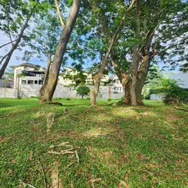 Dijual Kavling View Taman, Spot Parkiran Banyak di Tirta Golf BSD