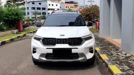 KIA Sonet 1.5 GLS AT Putih NIK 2021 KM 53rb Service Record