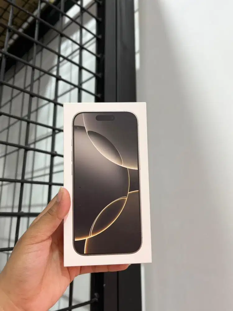 CICILAN/KREDIT IPHONE 16 pro WHITE BUNGA 0% (BISA TUKAR TAMBAH)