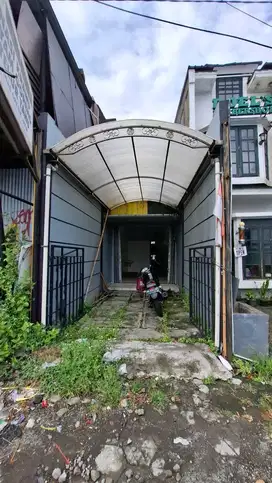Ruko Lokasi Strategis Lokasi di Jl Kusumanegara