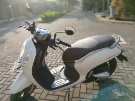 Dijual scoopy 2023 kilomere dibawah 10rb jarang pakai