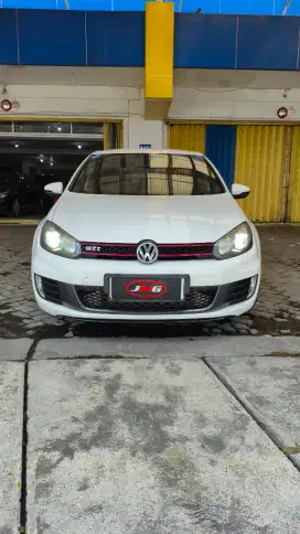LOW KM!! VW Golf GTI 2.0 2010