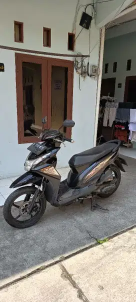 Honda beat 2106 CBS ISS