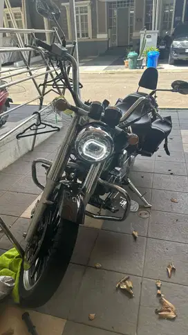 Motor SM Sport V16 250cc Knalpot Blaar Pemakaian Pribadi baru 5000KM!